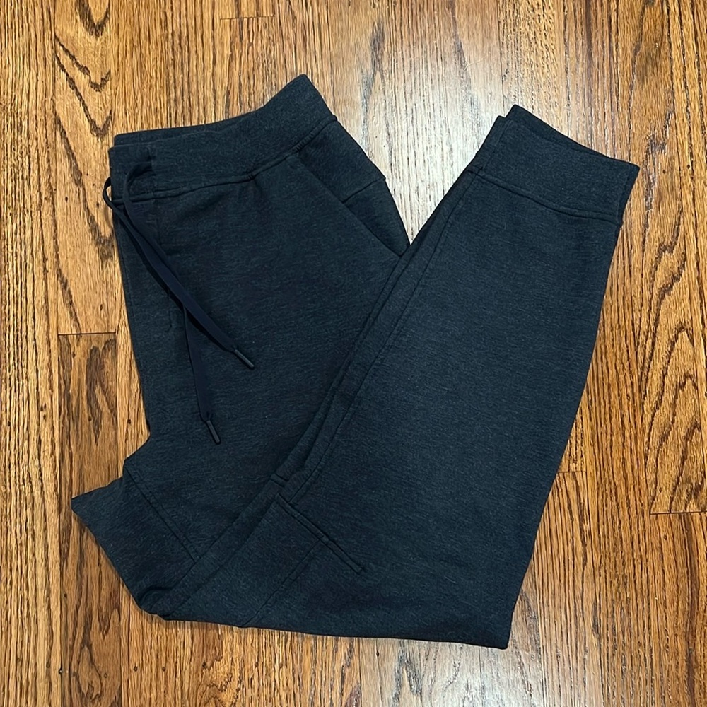 Men’s Lululemon Pants L